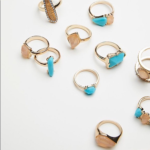 NWT Free People 🌙 Mega Stone Ring Set - Picture 2 of 7